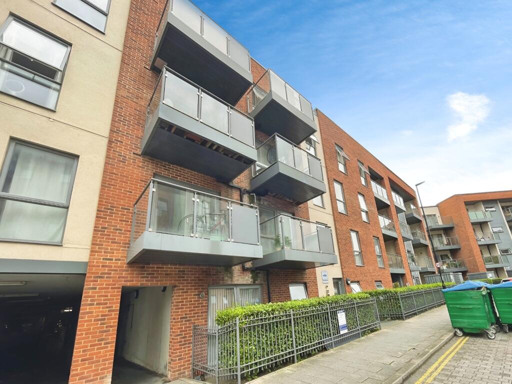 Ledbury House, John Thornycroft Road, Southampton SO19 9SY