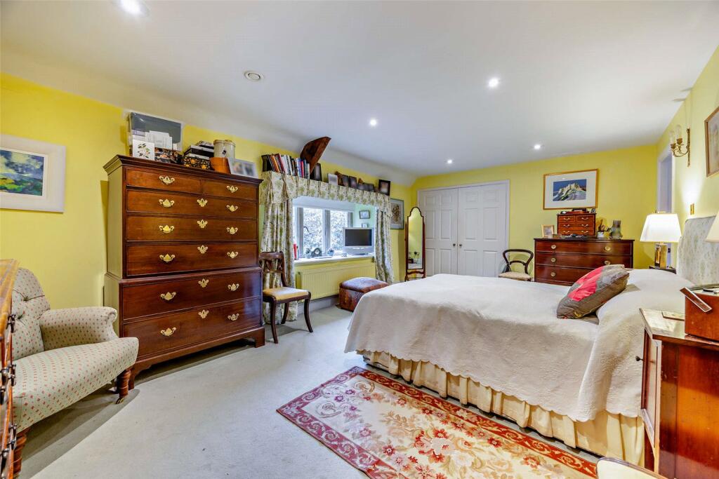 Main Bedroom