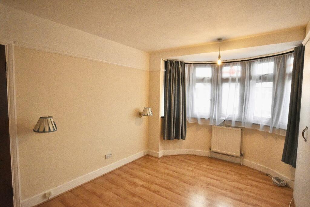 master bedroom b