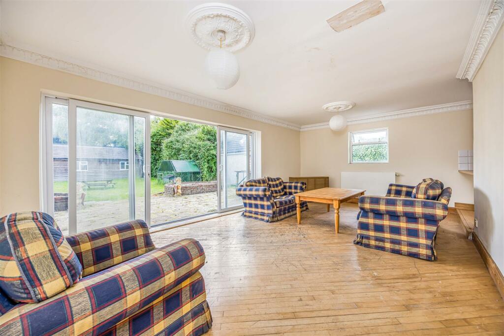 136 London Road, Widley-Small-PorticoMarketing-O'H