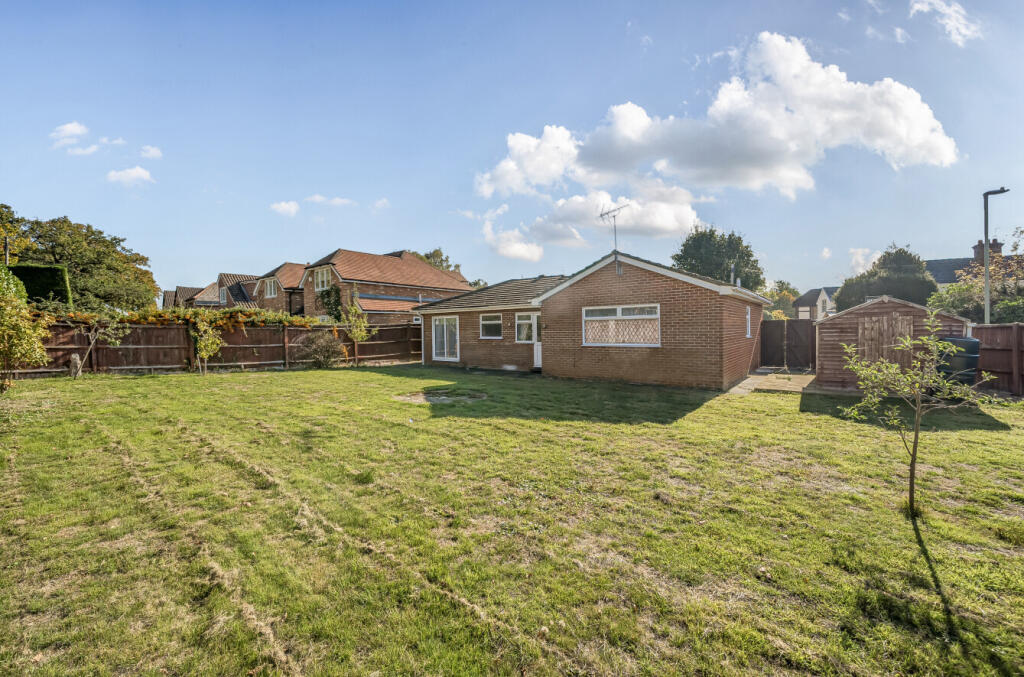 1360225-4-68dba9d...