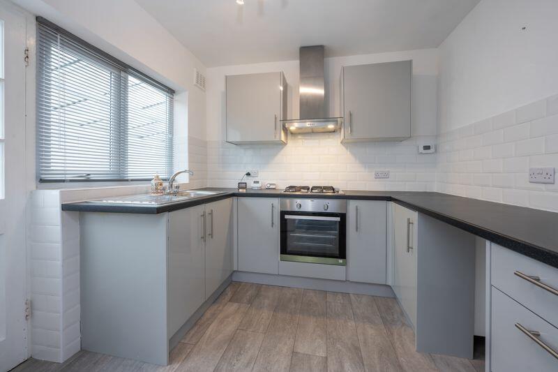 KITCHEN (1)