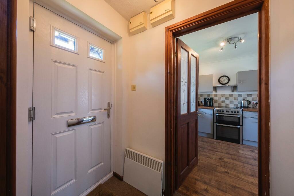 8 Ardens Meadow-010.JPG