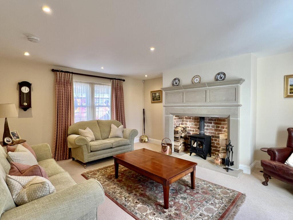 20 Millburn Street, Kirkcudbright - Williamson and