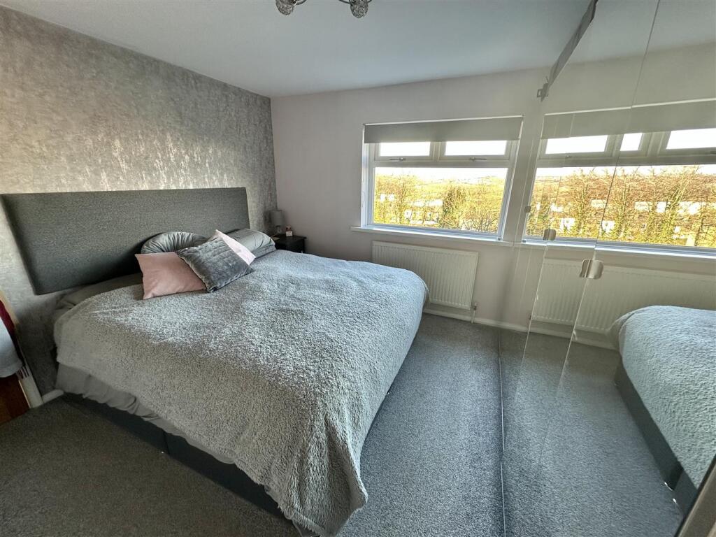 Bramleys Estate Agents - Sandiway Bank - Dewsbury 