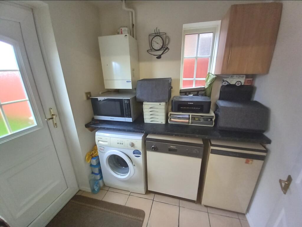 UTILITY ROOM