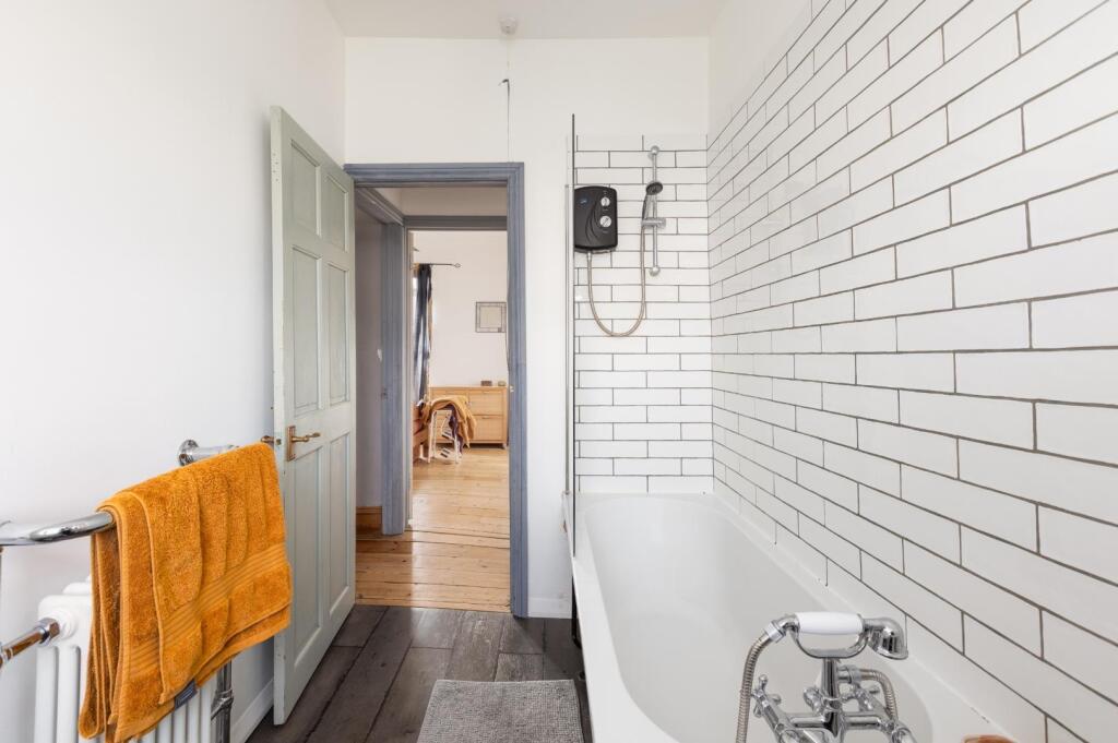 14 Woodbine Street, BS5-13.jpg