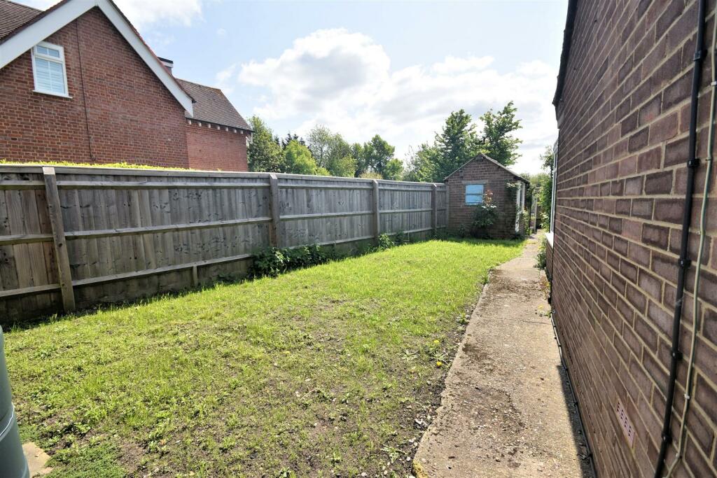 NEW Side Garden.jpg