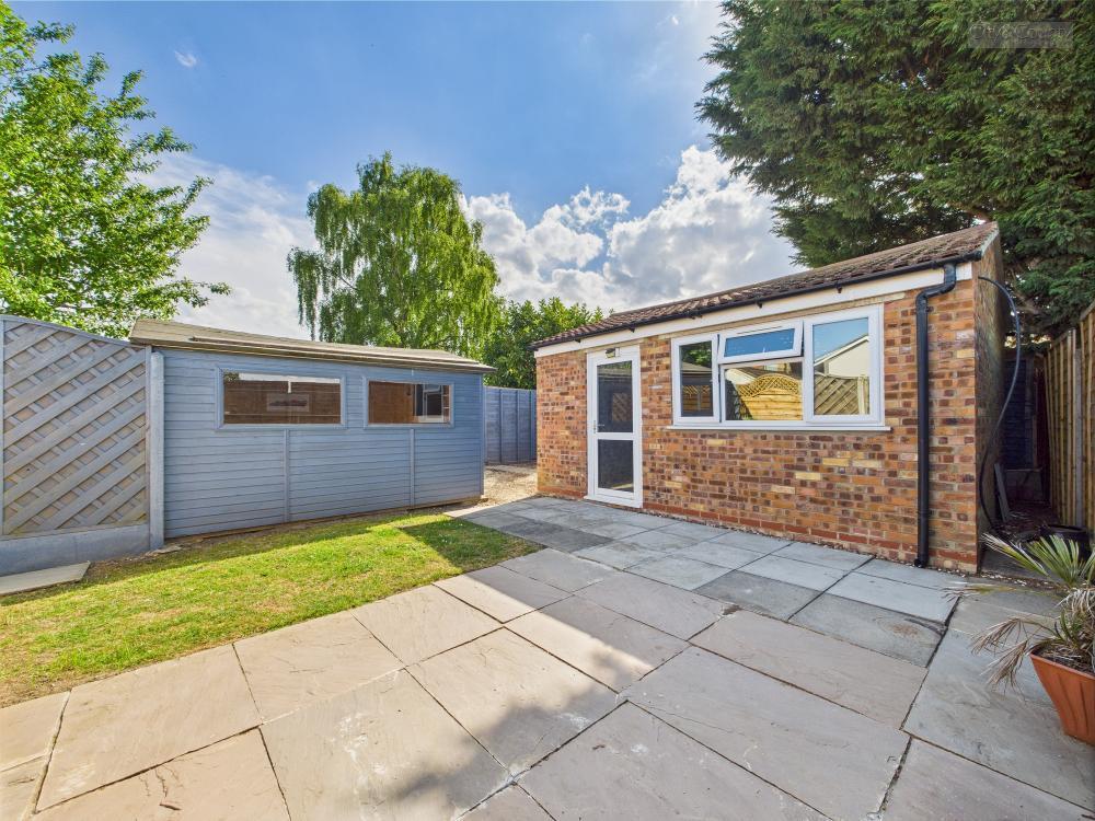 Shed/Brick Outbuilding