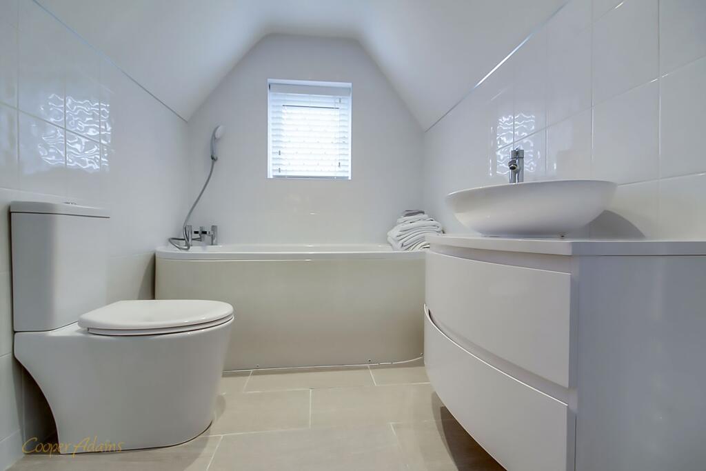 En-suite Bathroom