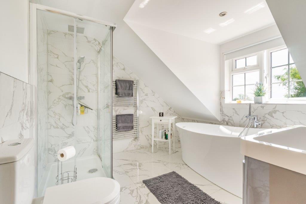 Annexe bathroom