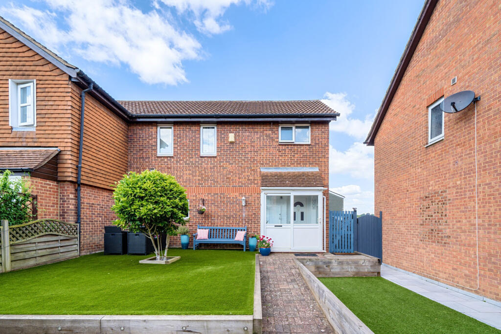 1320201-29-686cf4...