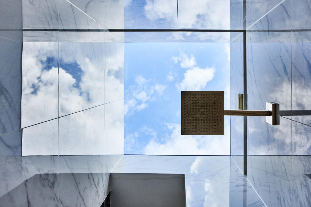 298352 - DGLA4502.jpg