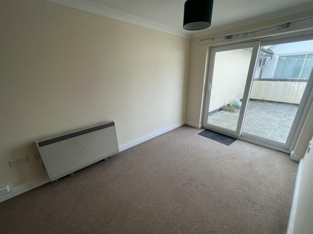 Living room / Dining room
