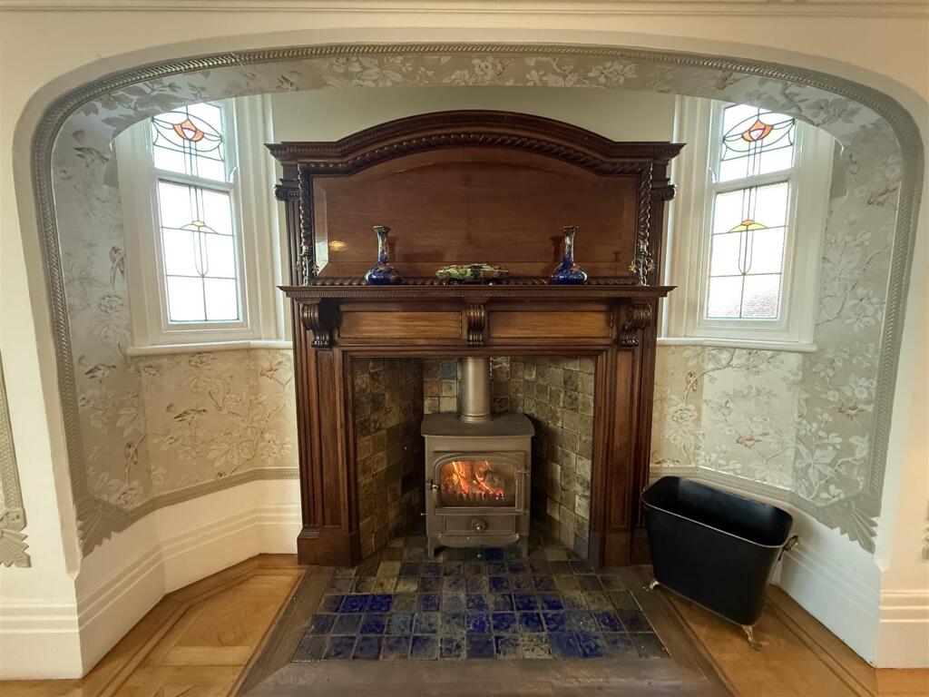 lounge fireplace.JPG