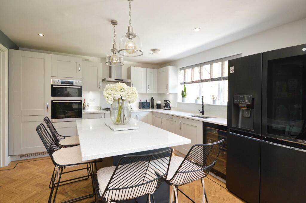 Open Plan Kitchen/Dining/Family Room