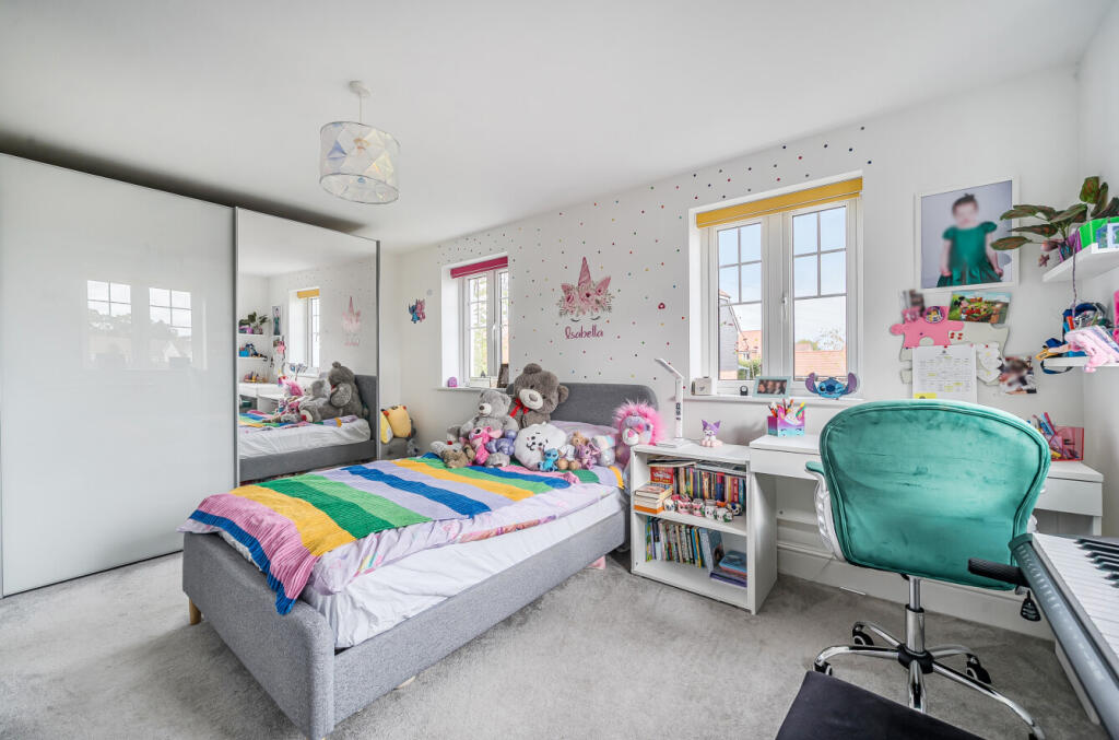 1369815-29-68f799...