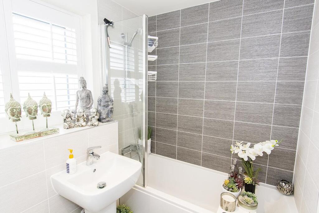 (Bathroom Photo Two)