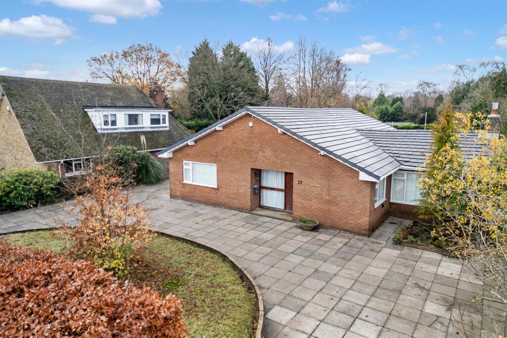 37 Ormskirk Road external 2.jpg