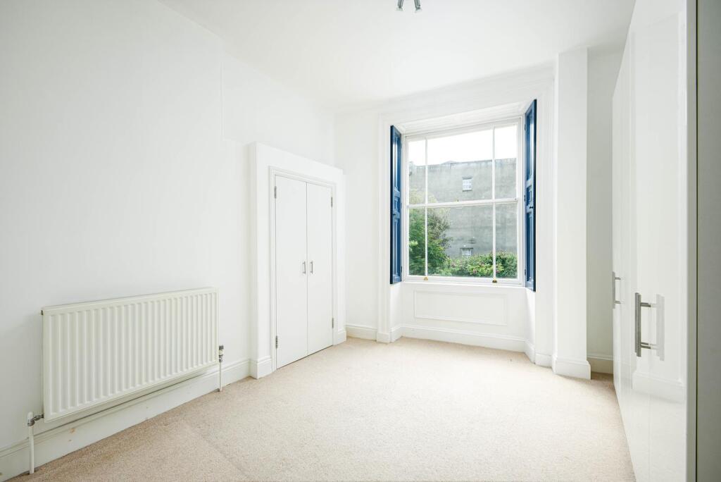 Bedroom2_1.jpg