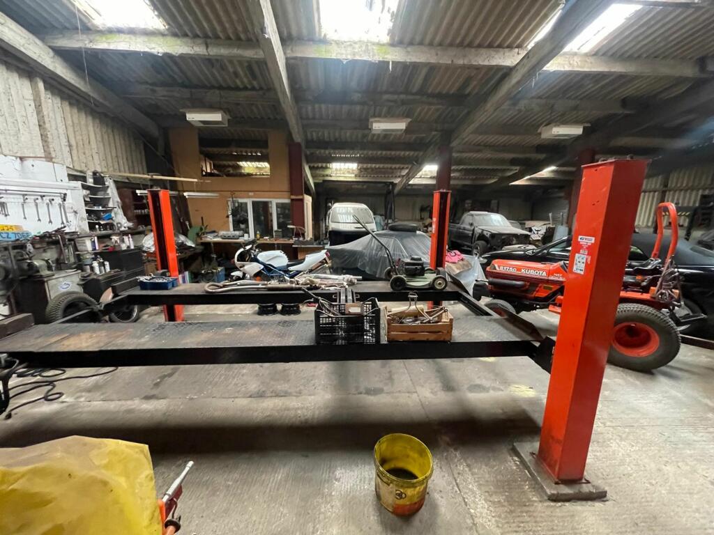 WORKSHOP