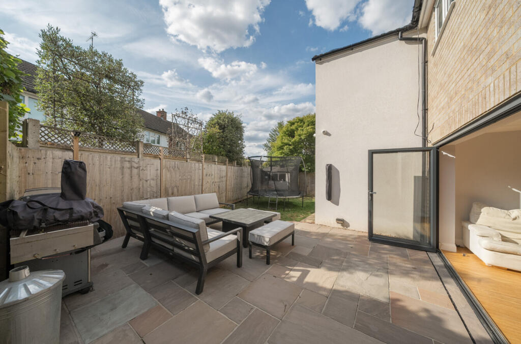 1320611-19-6866c6...