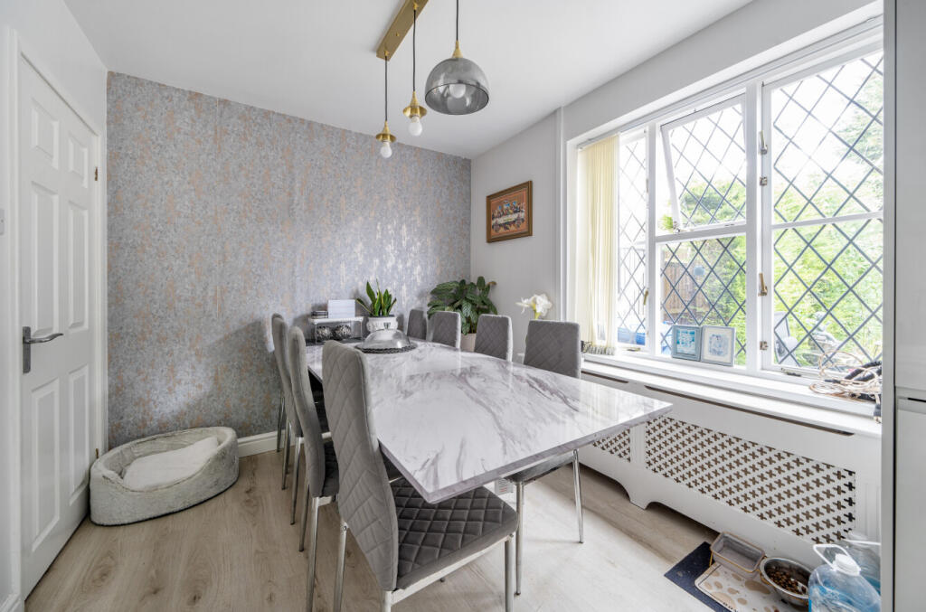 1320336-11-6878fd...