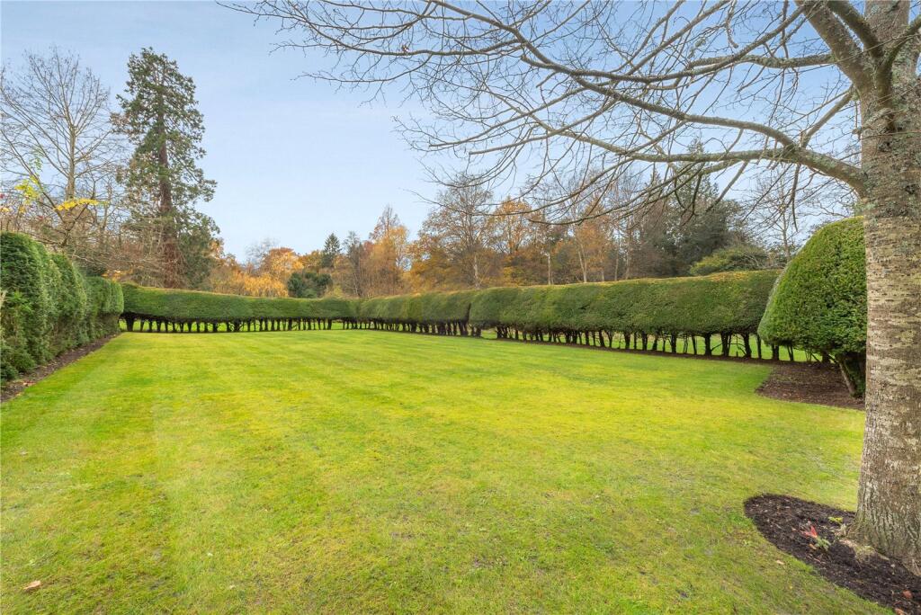 Communal Grounds
