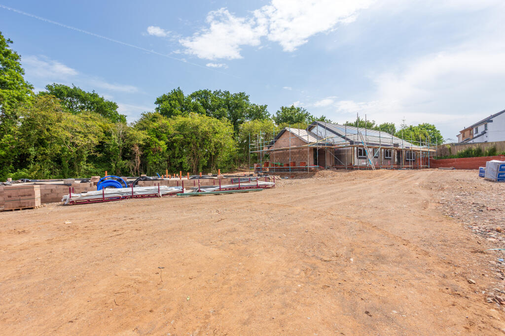 Under Construction - Site