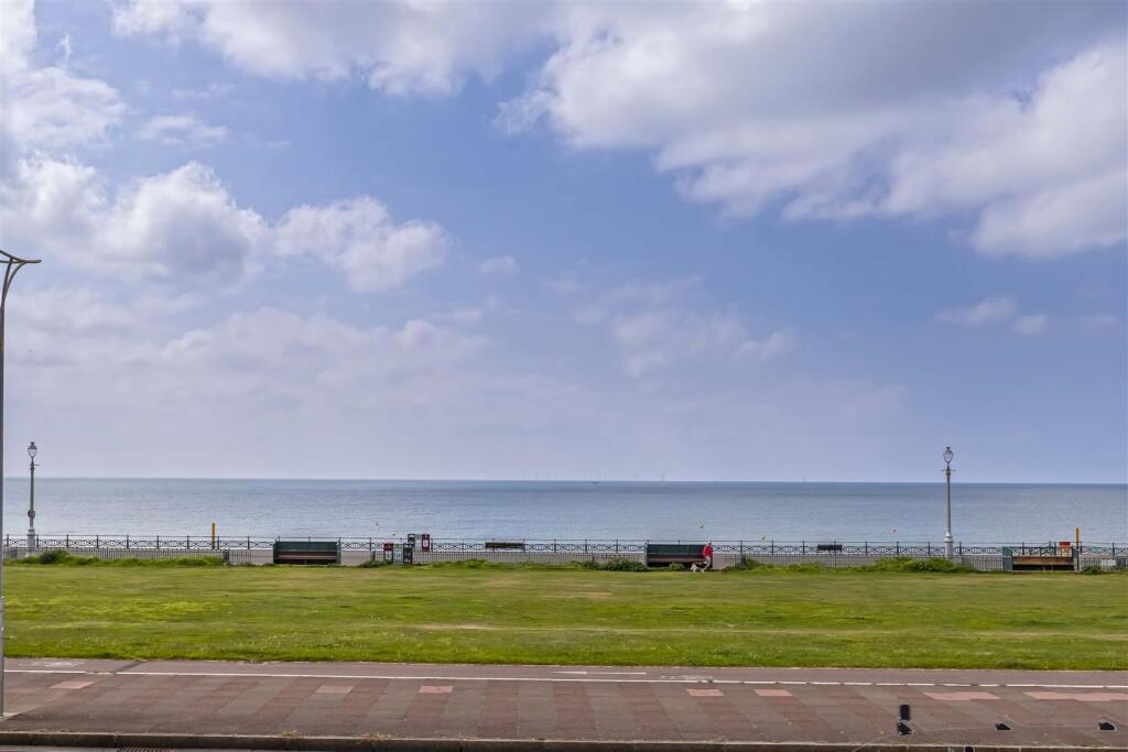 Adelaide Crescent_42.jpg