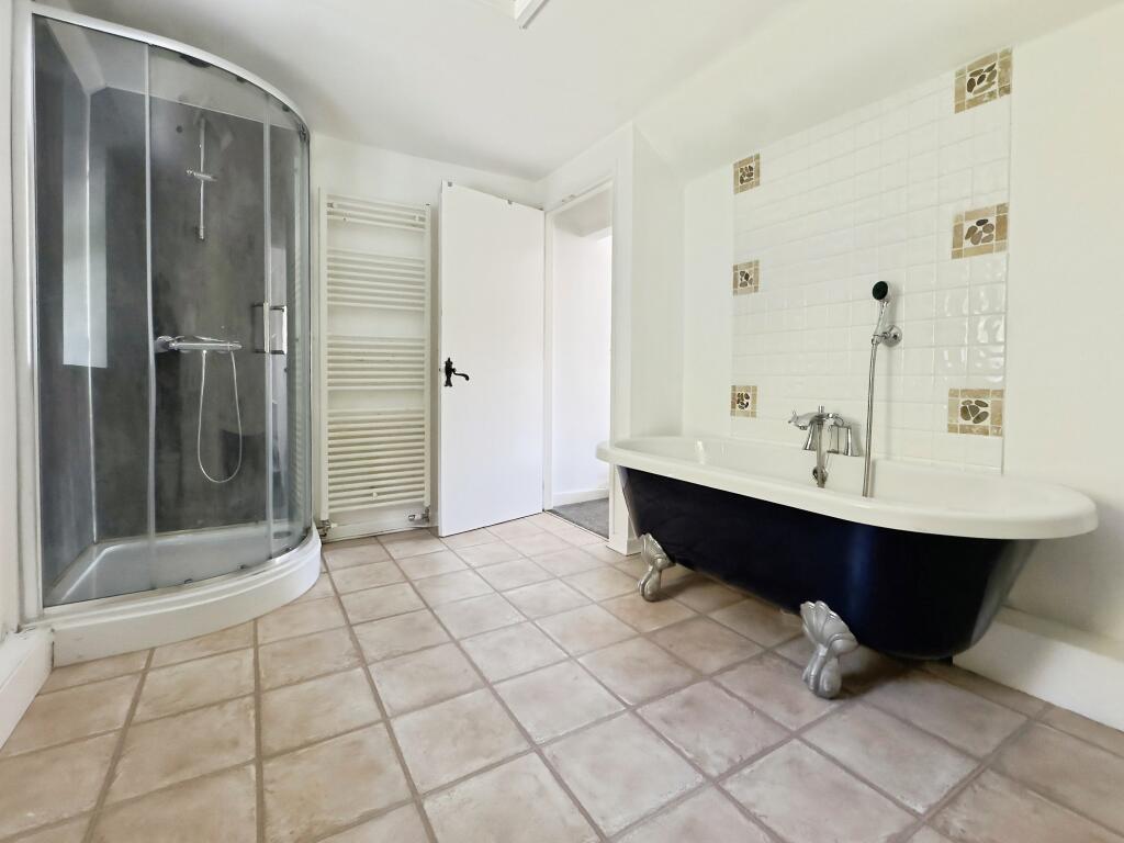 BRYNAWEL9 T202510171654.jpg