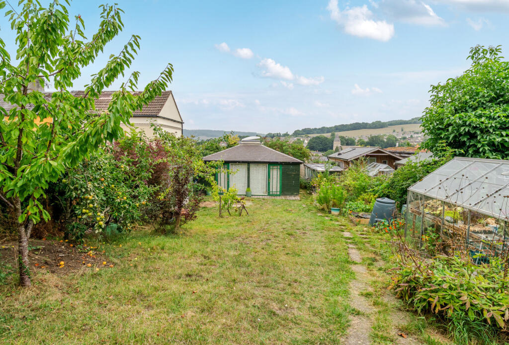 1327780-16-689cab...