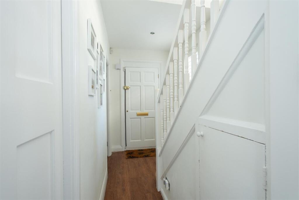 2025.08.22 - 71 Borkwood Way, BR6 9PE-1943.jpg