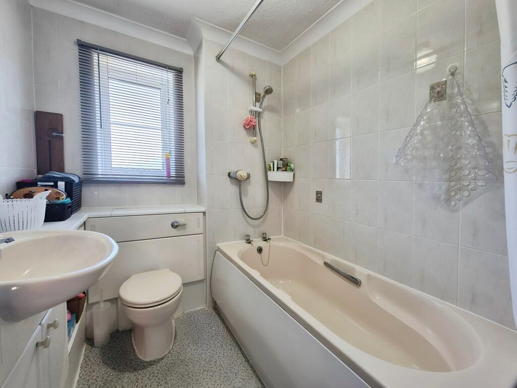 17be00e5-10000313...