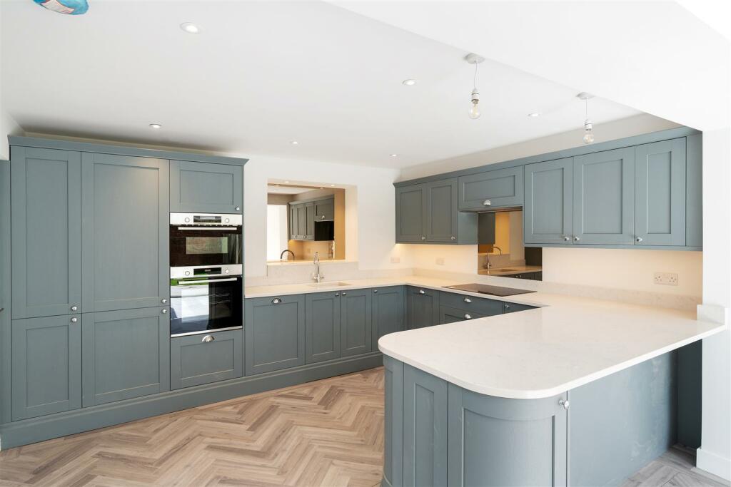 54 Colbourne Road-4.jpg