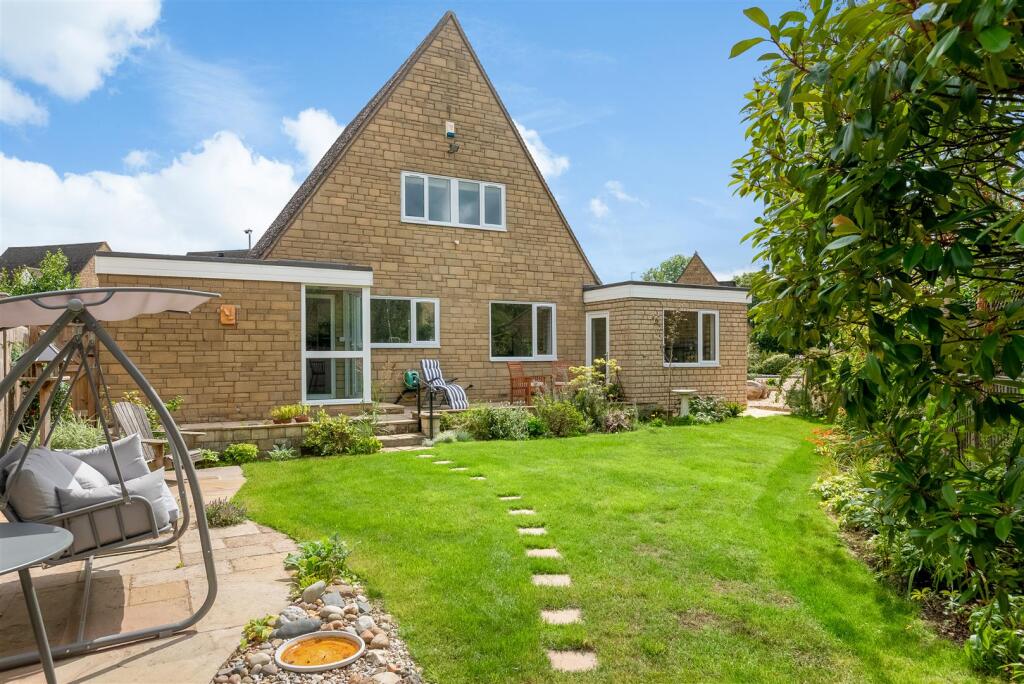 15 Arbour Close 1775-12.jpg