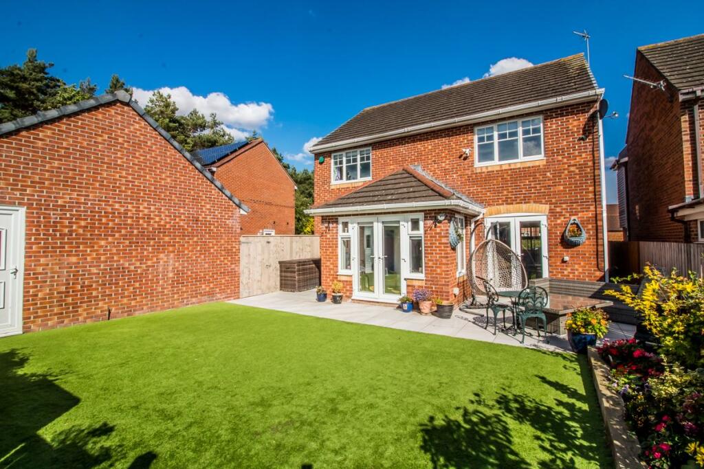 Rear External Pic 2.