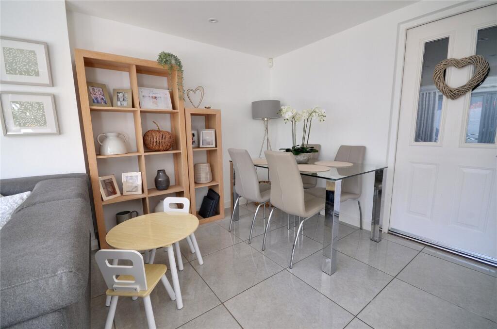 Kitchen/Dining/Famil