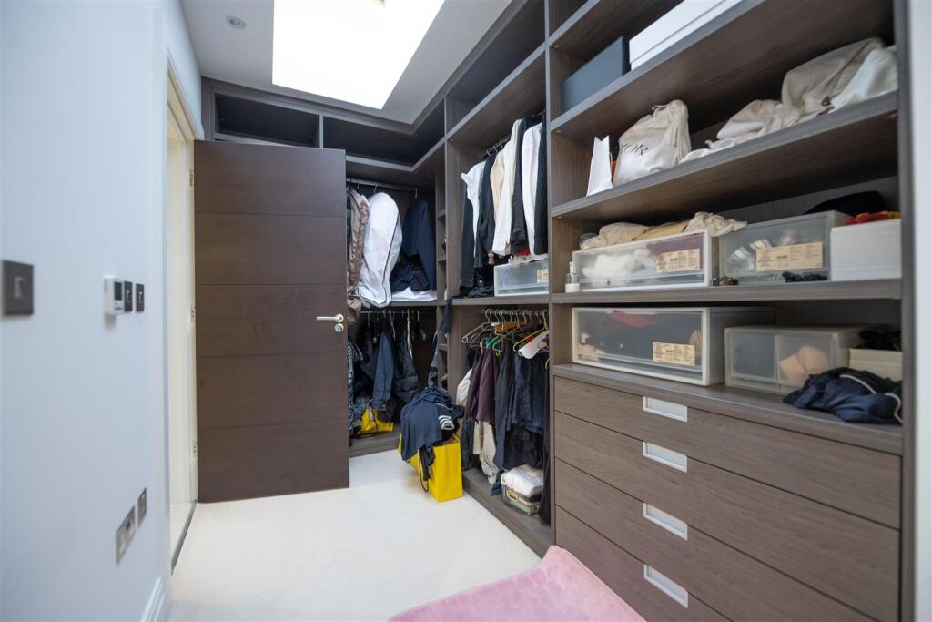 Master Bedroom Walk-in Wardrobe  .jpg