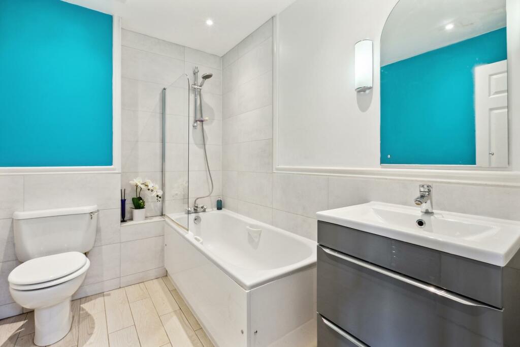 First Floor Family Bathroom
