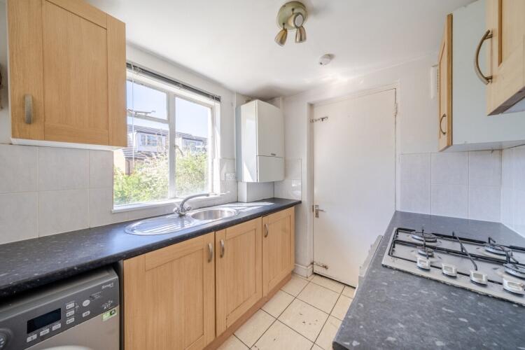 67f3f89192a14-l-1...