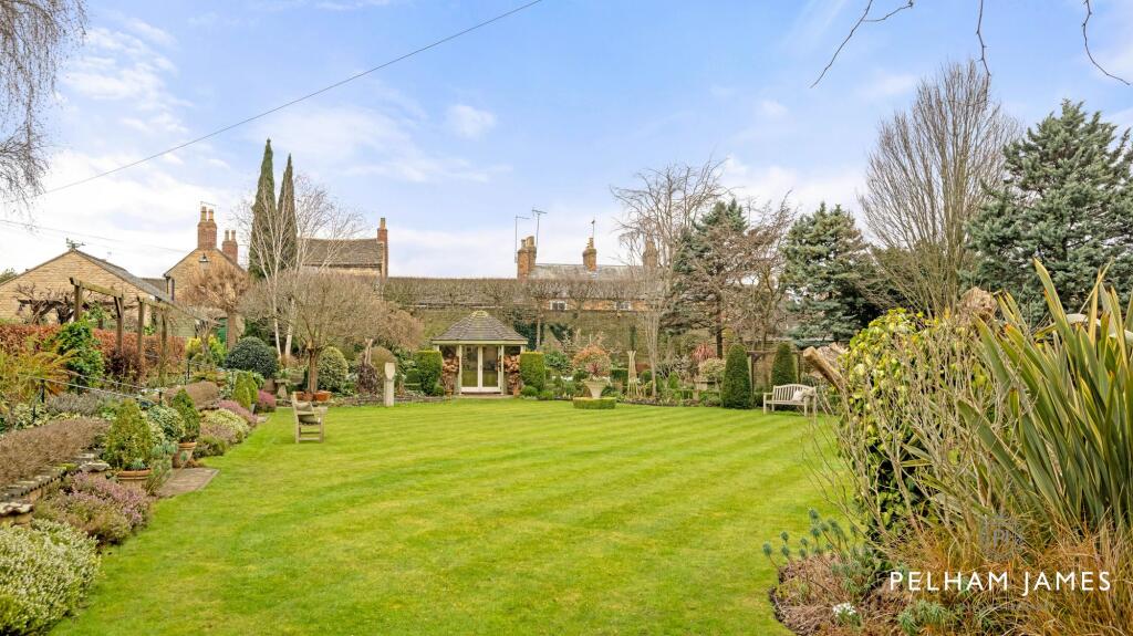 Garden, Crestwood, Stamford
