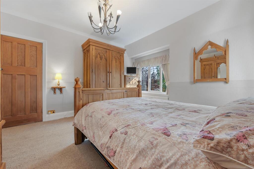 94 Summerseat Lane HDR-32.jpg