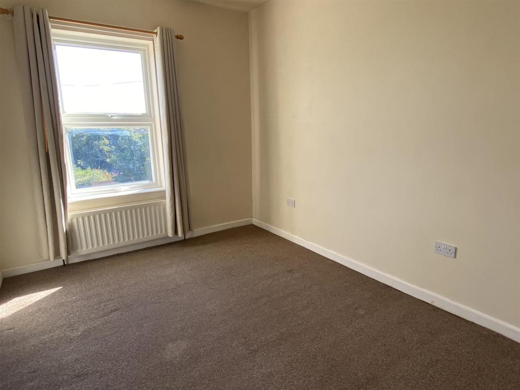 49aJS-bedroom2.JPEG
