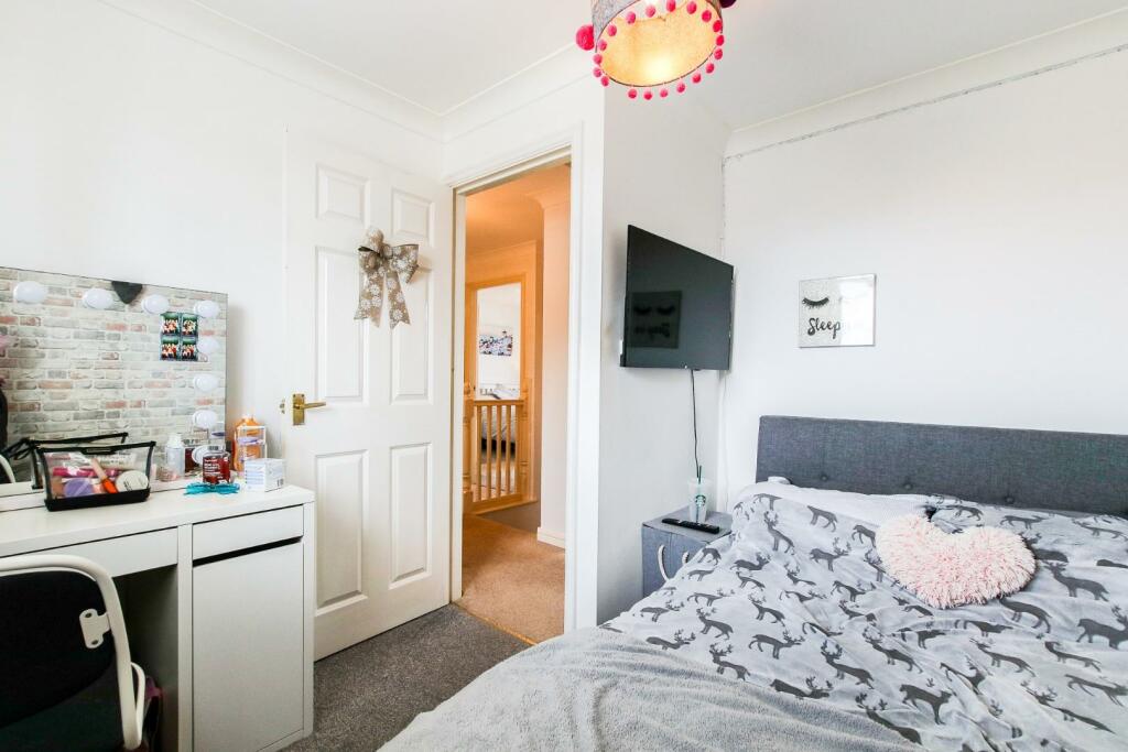 2nd bedroom.jpg