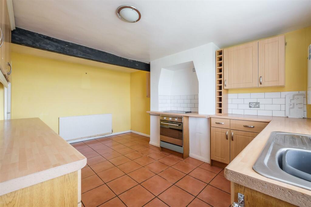 Dining kitchen