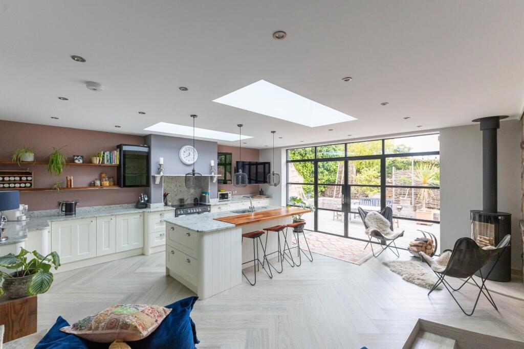 Kitchen to inner courtyard.jpg