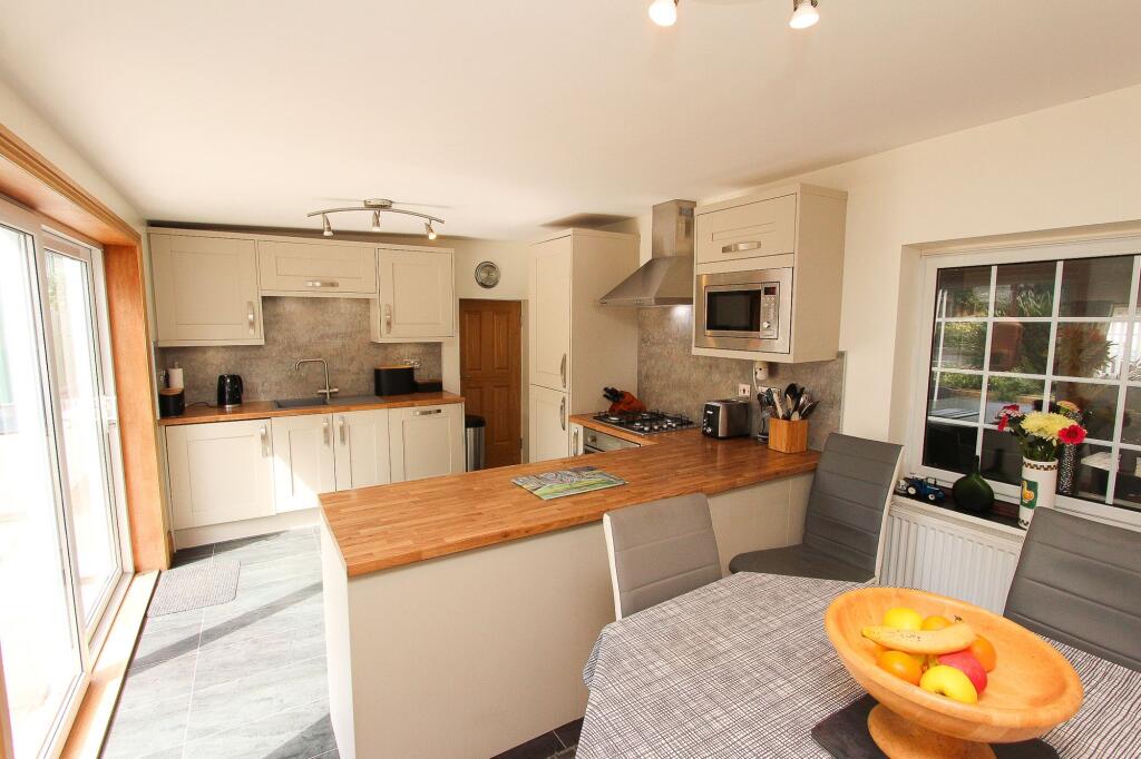'Dining' Kitchen