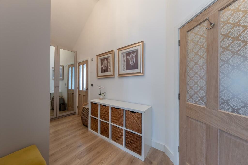 127a Crewe Road-030.jpg