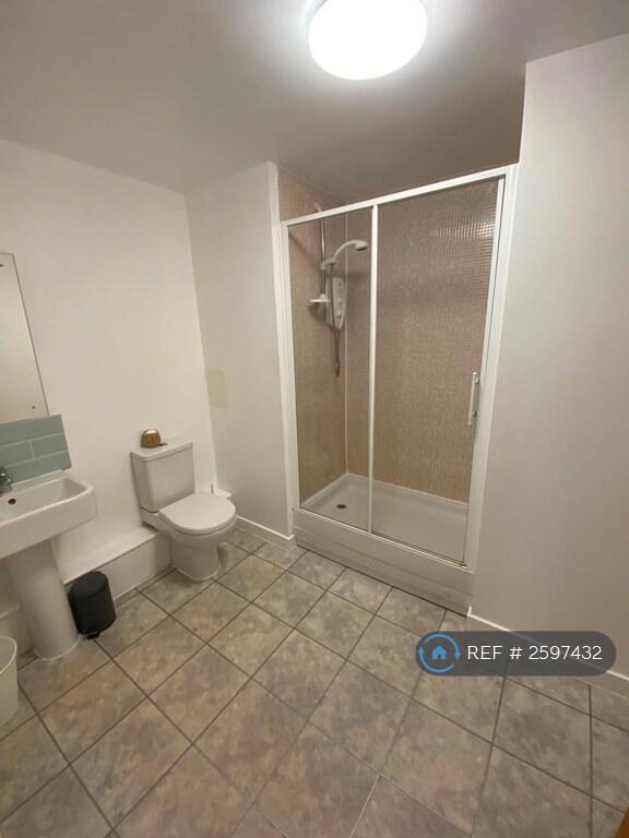 Ensuite Shower Room